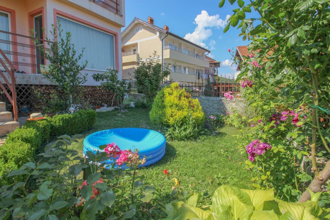 Apartmani Mishe Vevčani Exteriér fotografie