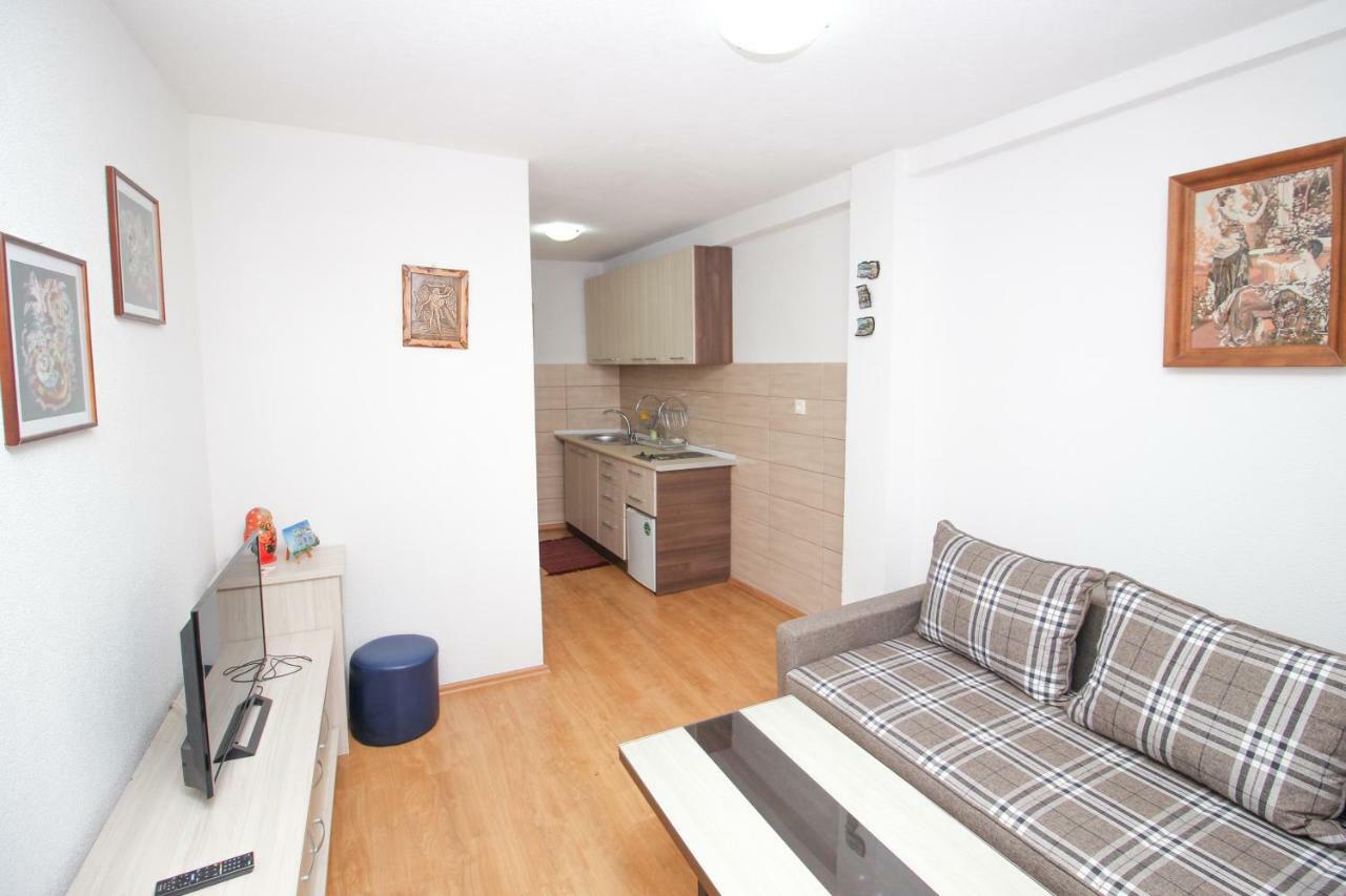 Apartmani Mishe Vevčani Exteriér fotografie